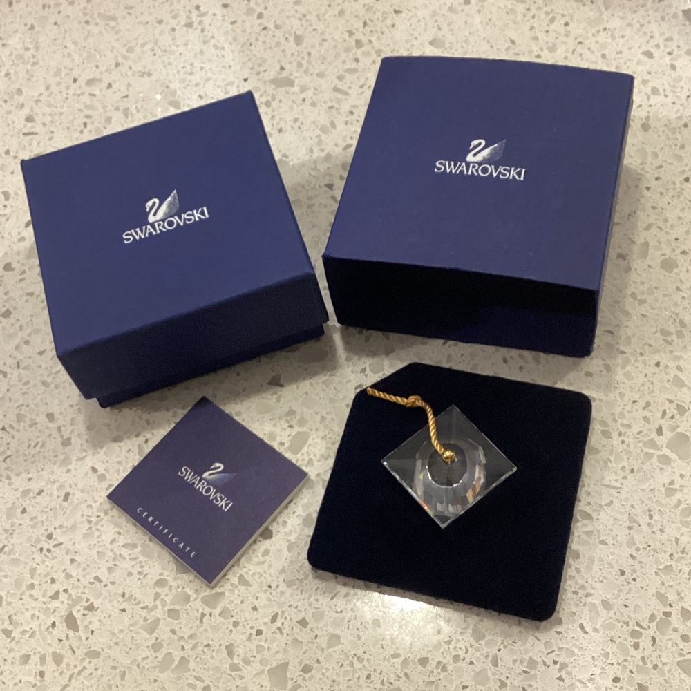 Swarovski Crystal graduation cap  with Blue Box